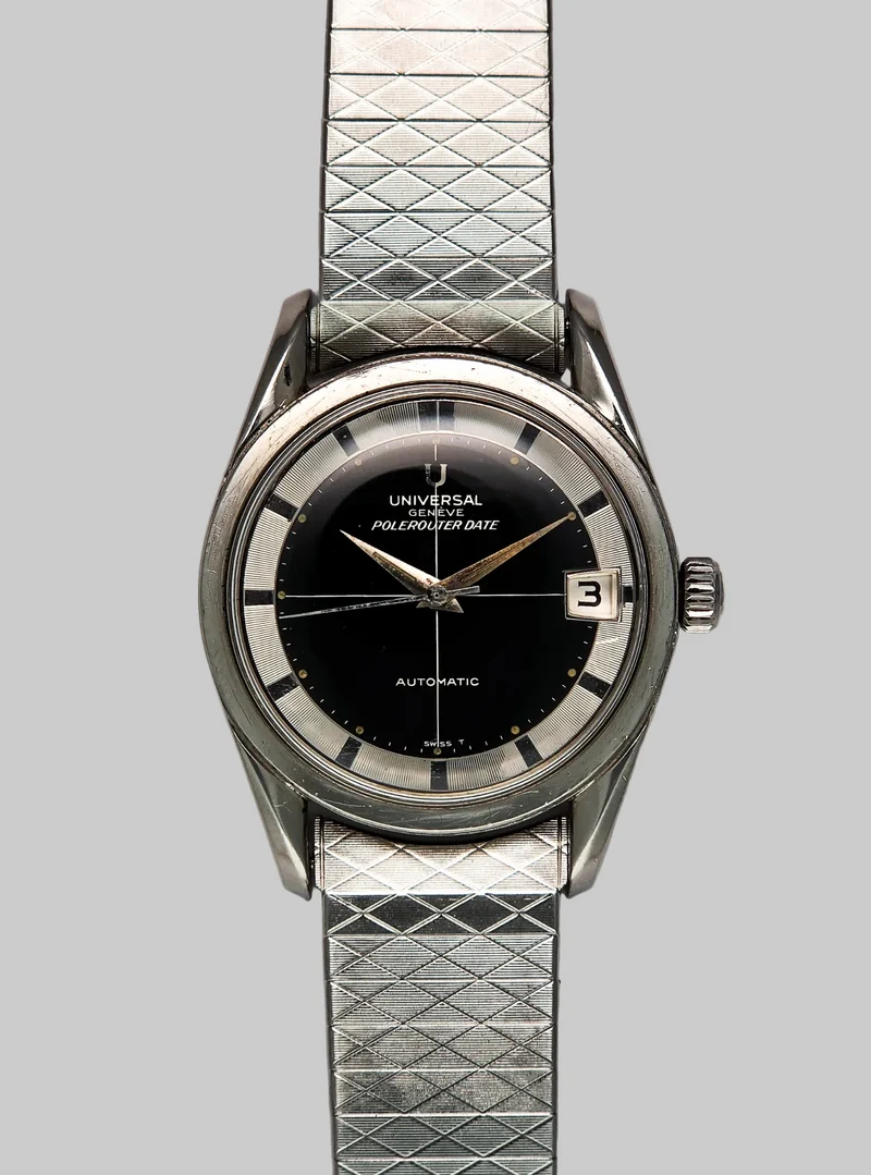 Universal Genève Polerouter black glossy