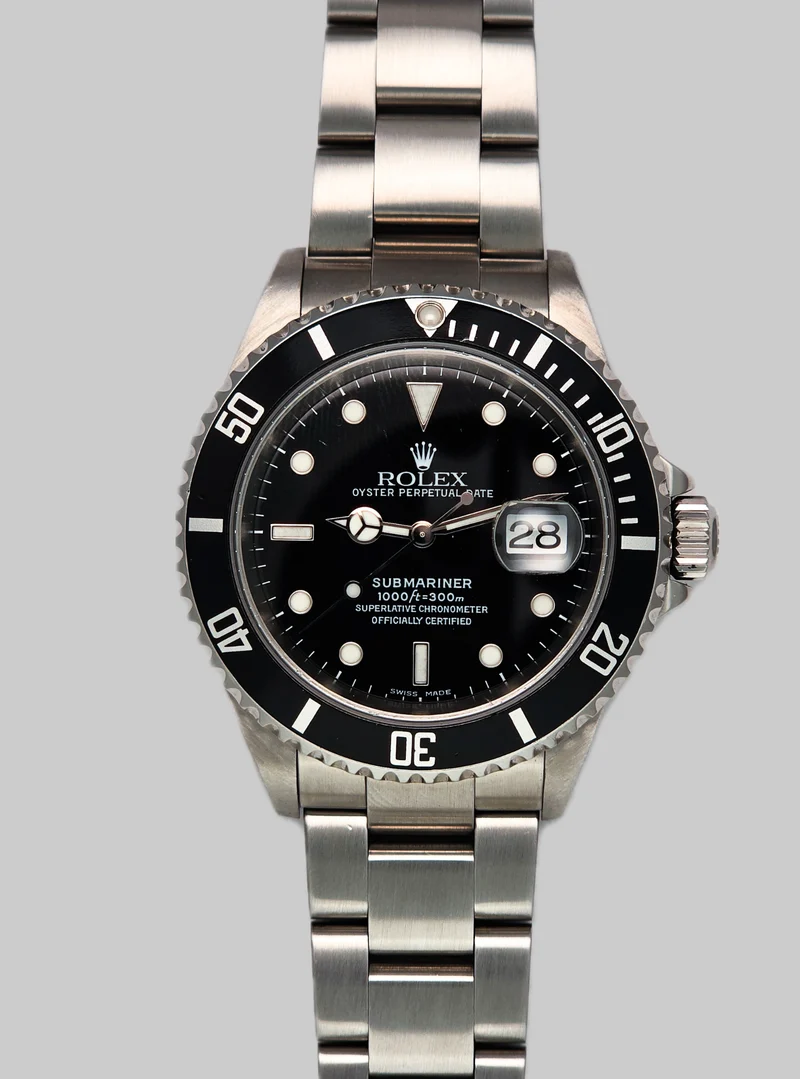 Rolex Submariner 16610 Year 2002