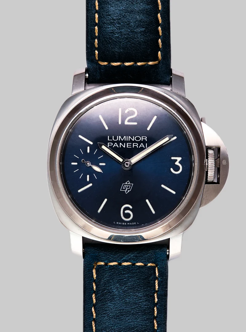 Officine Panerai PAM01085 blue with box