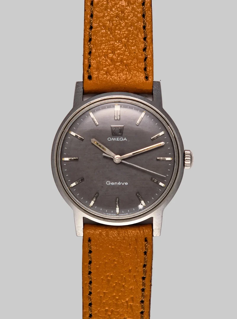 Omega Genève Ref. 135.070 linen
