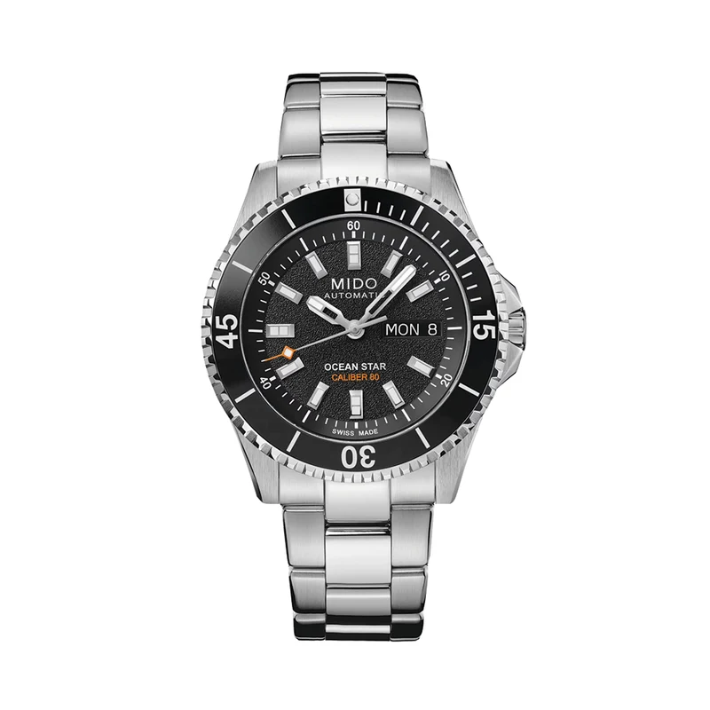 Ocean Star 200 41mm - Black on Bracelet