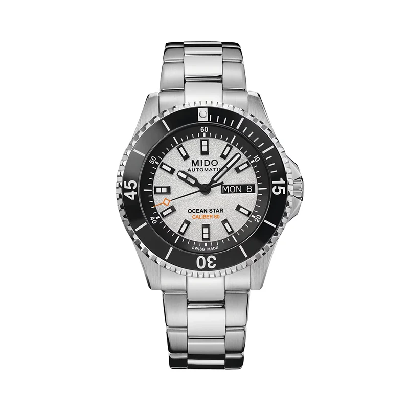 Ocean Star 200 41mm - White, Black Bezel on Bracelet