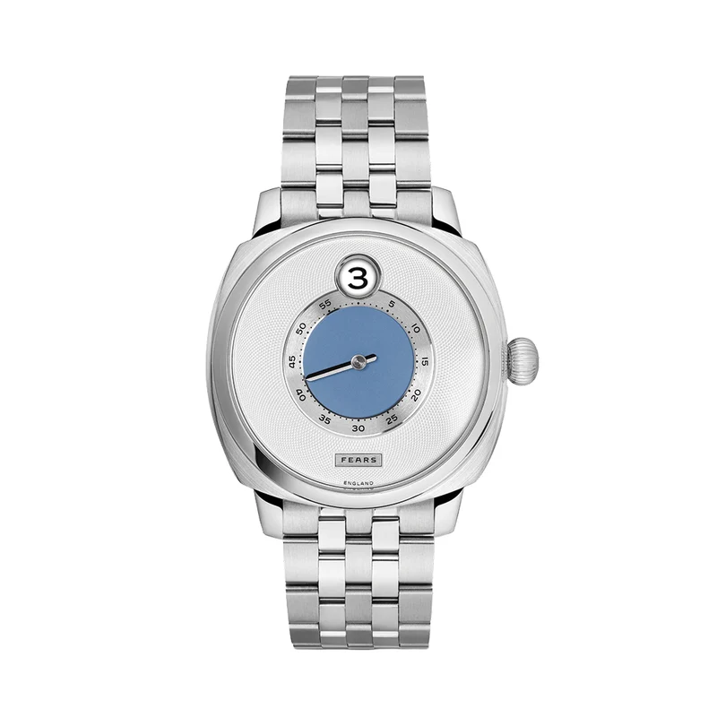 Brunswick Jump Hour "China Blue" 40.5mm - Silver-White on Bracelet
