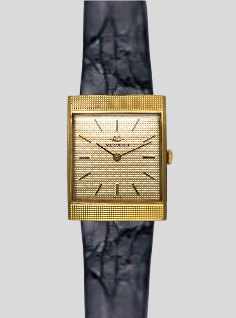 Movado "Clou de Paris" gold
