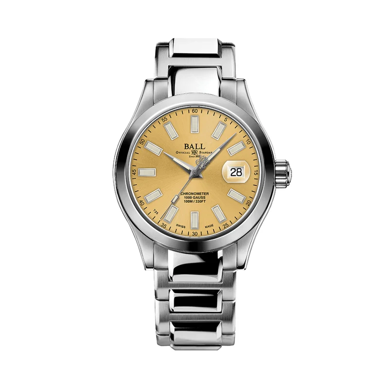 Engineer III Marvelight Chronometer 40mm - Gold on Bracelet