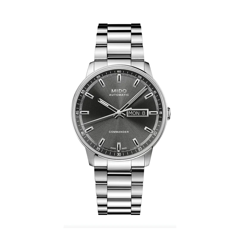 Commander Datoday 40mm - Anthracite on Bracelet