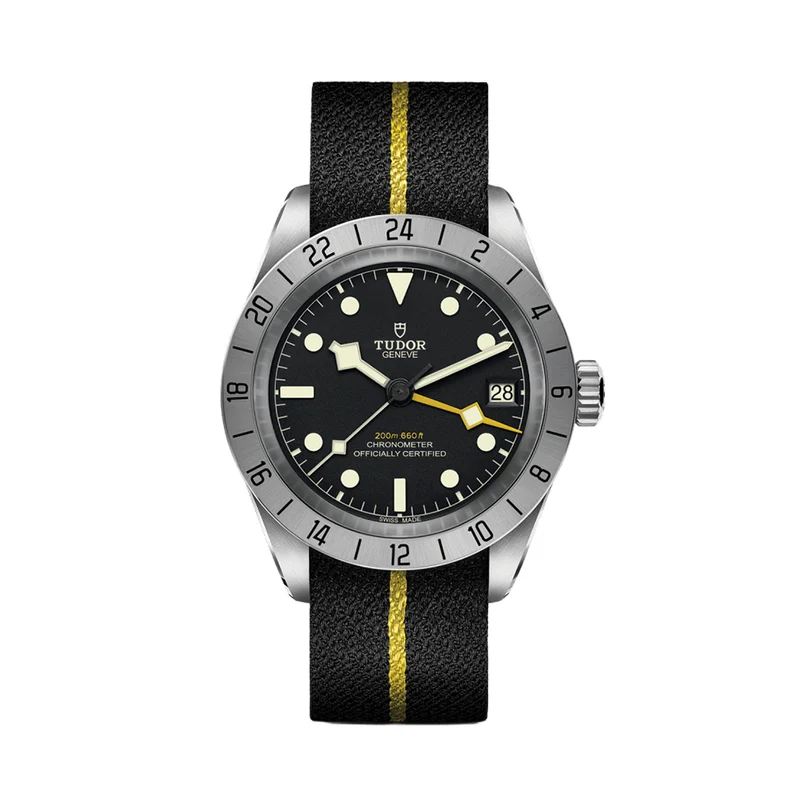 Black Bay Pro 39mm - Black on Fabric Strap