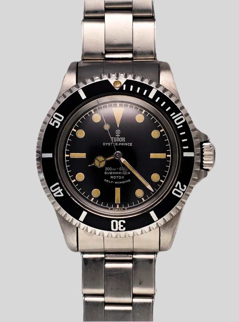 Tudor Submariner 7928 chapter ring gilt