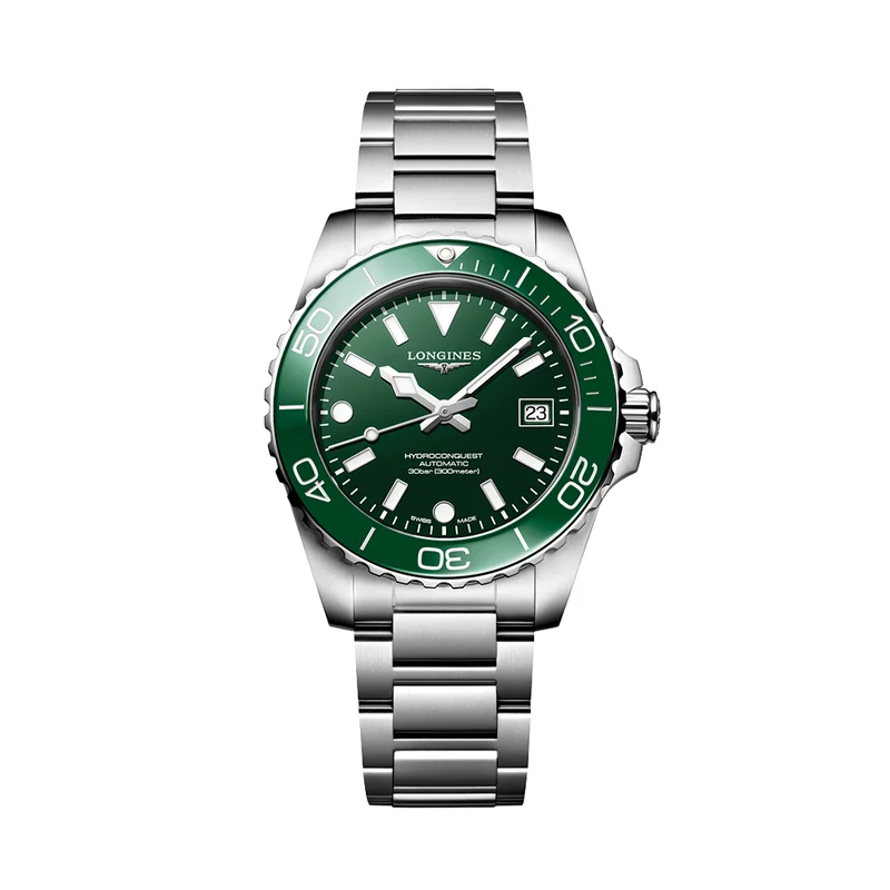 HydroConquest 39mm - Green on Bracelet