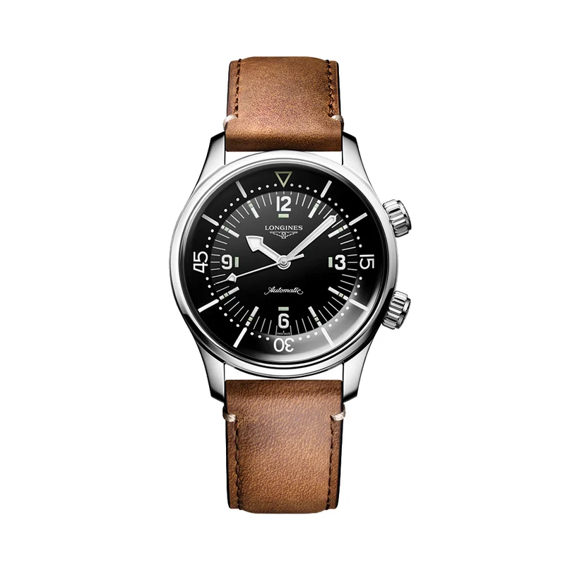 Legend Diver 39mm - Black on Leather Strap