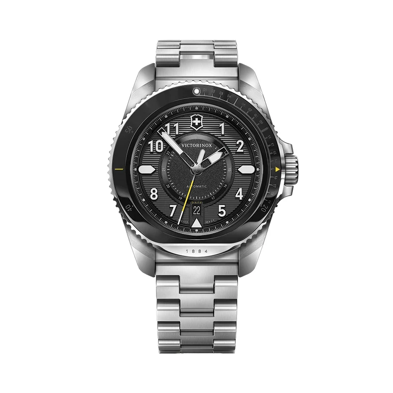 Journey 1884 43mm - Black on Bracelet