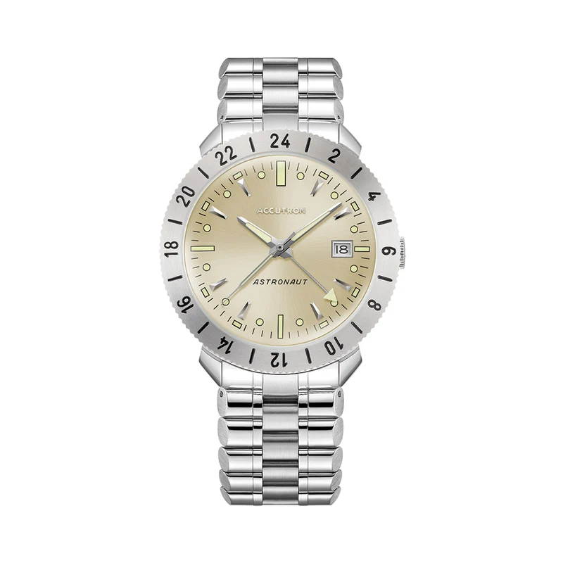Astronaut LTi Titanium 41mm - Champagne on Bracelet w/ Extra Strap