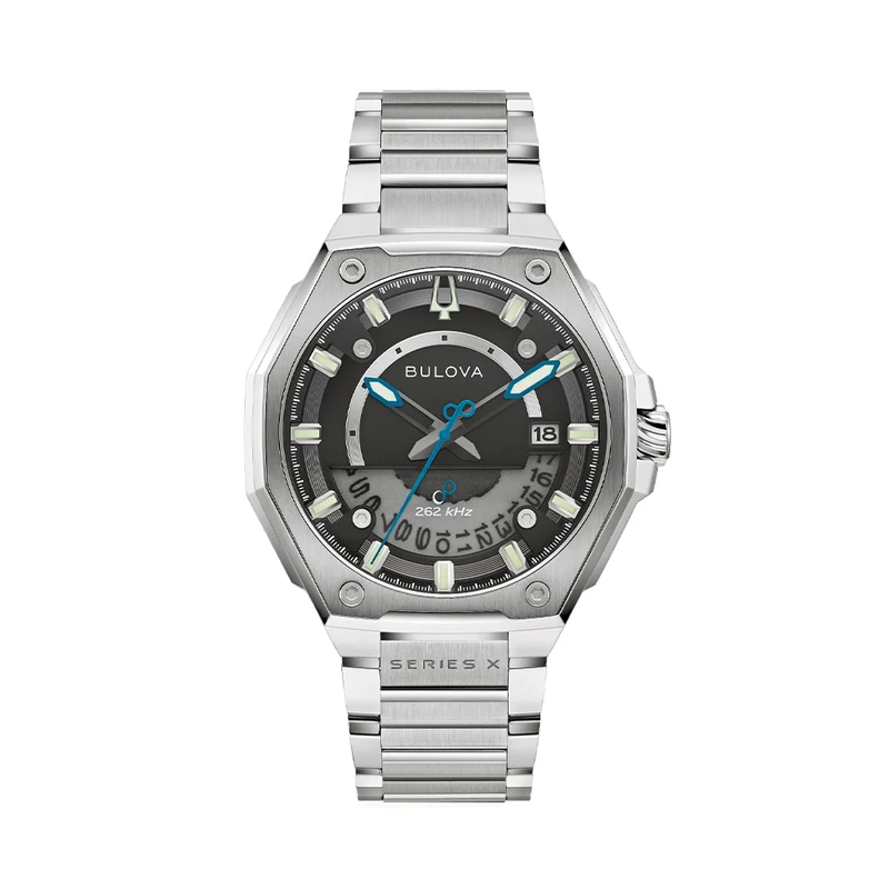 Series X High Precision Quartz 42mm - Black on Bracelet