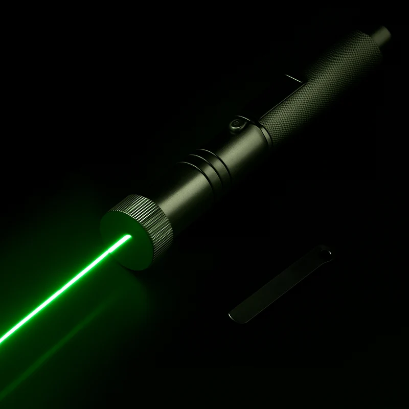 Laserpointer in Metallo – Messa a Fuoco Regolabile & Ricaricabile