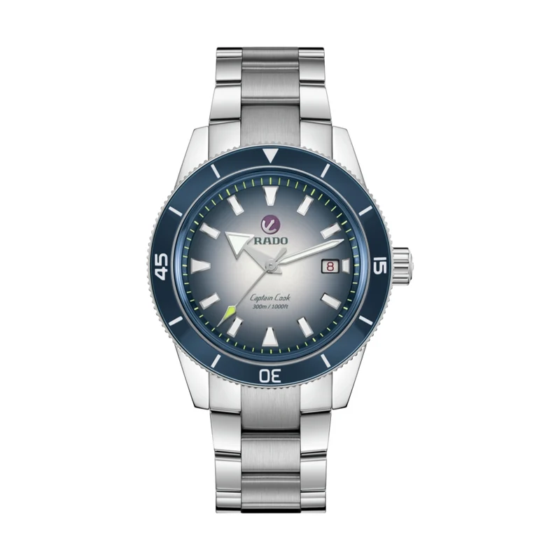 Captain Cook Automatic 42mm - Blue on Bracelet w/ Extra Leather and Fabric Straps