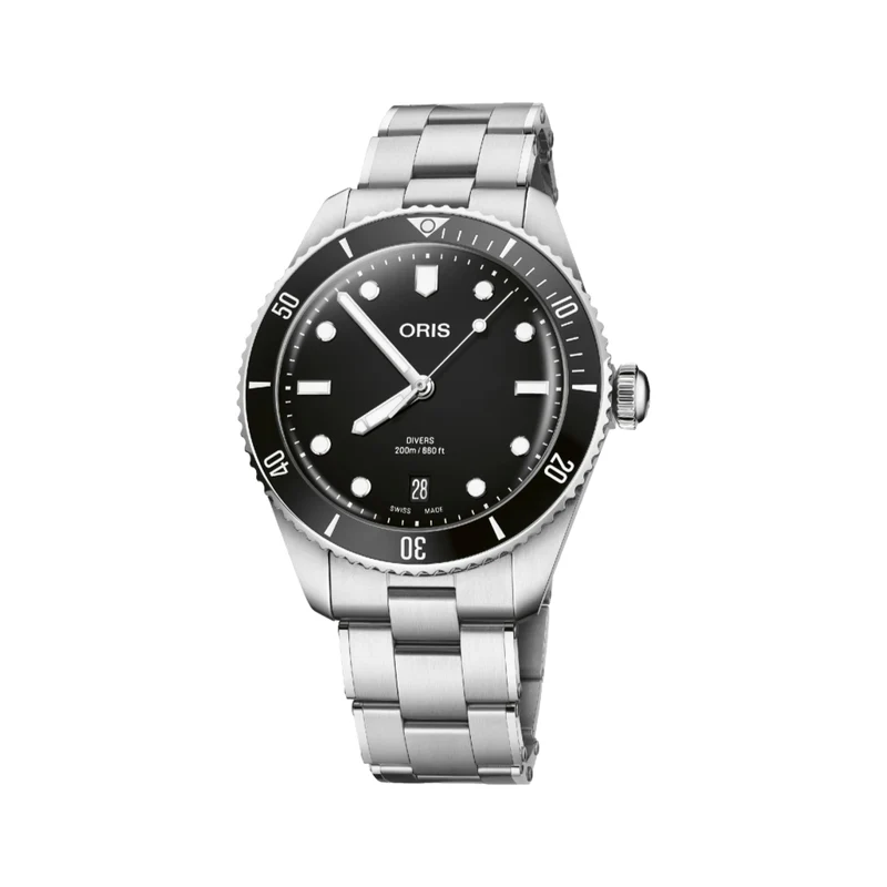 Divers Date 39mm - Black on Bracelet