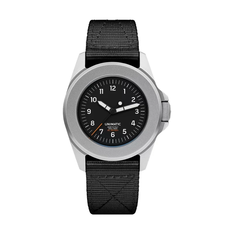 UT4 Toolwatch 40mm - Black on Fabric Strap