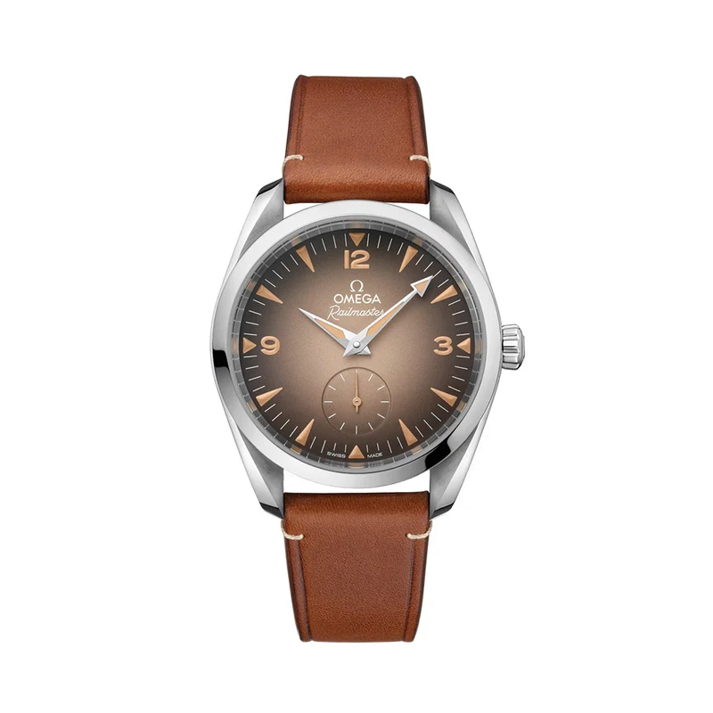 Seamaster Railmaster 38mm - Brown on Leather Strap