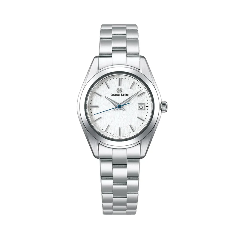 STGF359 "Snowflake" Heritage Quartz 28.9mm - White on Bracelet
