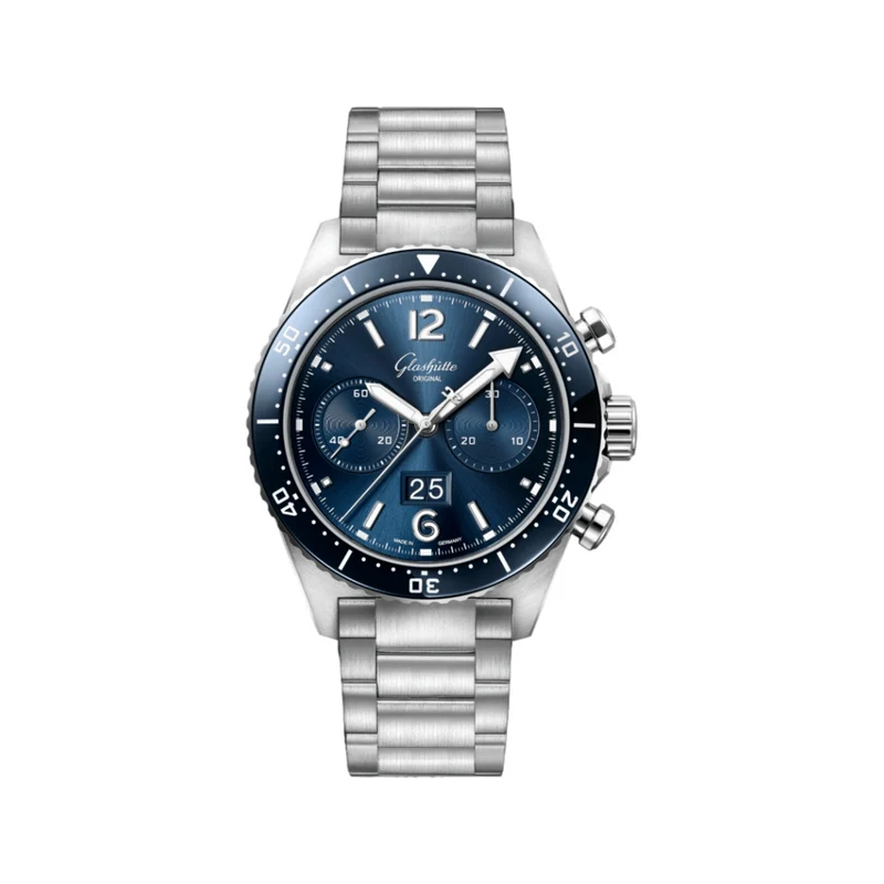 SeaQ Chronograph 43.2mm - Blue on Bracelet