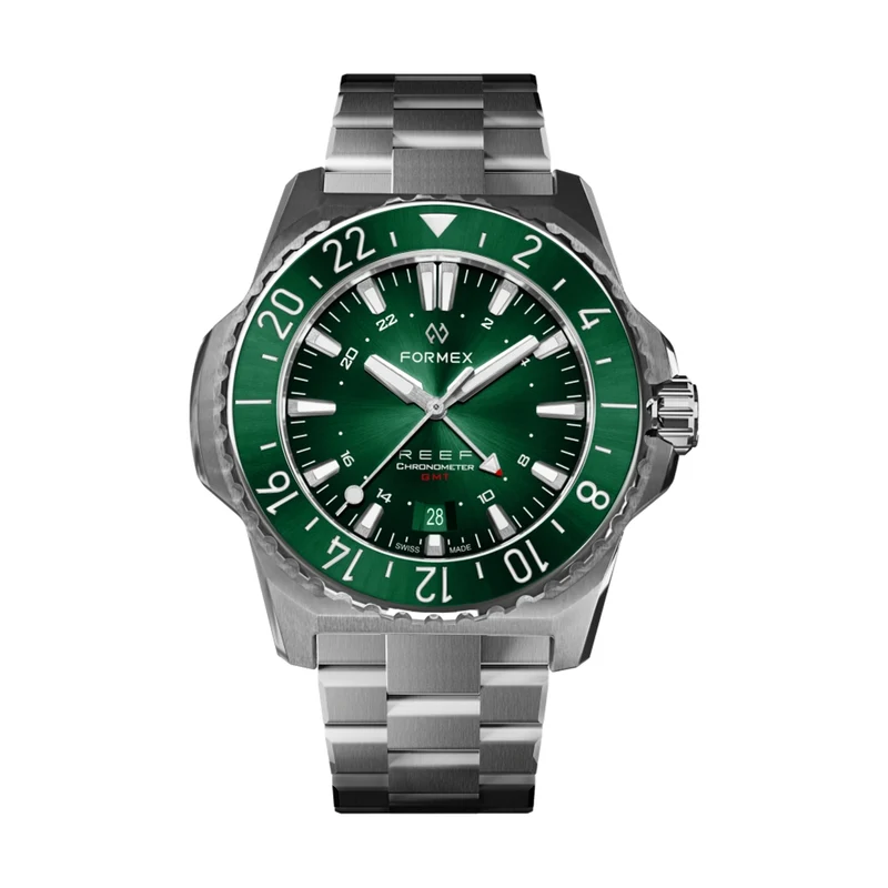 REEF Automatic GMT COSC 300M Green Bezel 42mm - Green on Bracelet