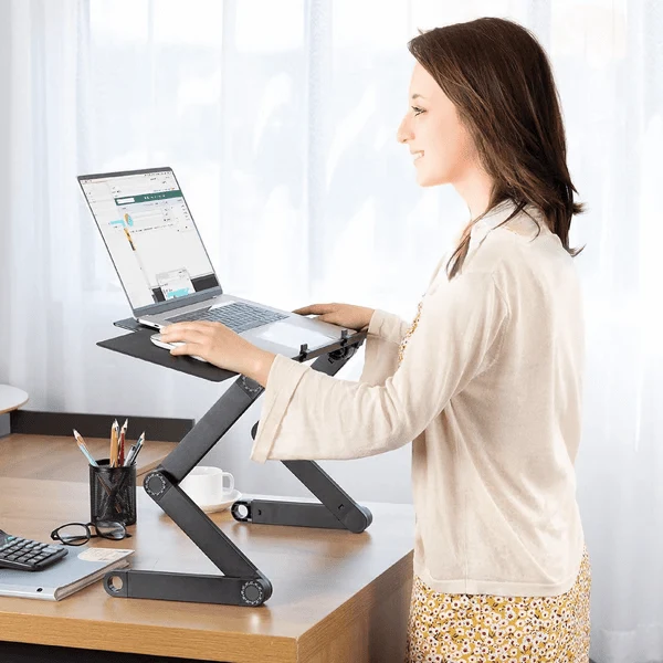 FlexStand 360 – Supporto per Laptop – Ergonomico e Regolabile in Altezza per una Postura Sana Durante il Lavoro