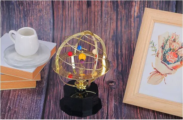 Modello di Grande Orrery Replica Meccanica in Ottone Artigianale del Sistema Solare (5 Pianeti)